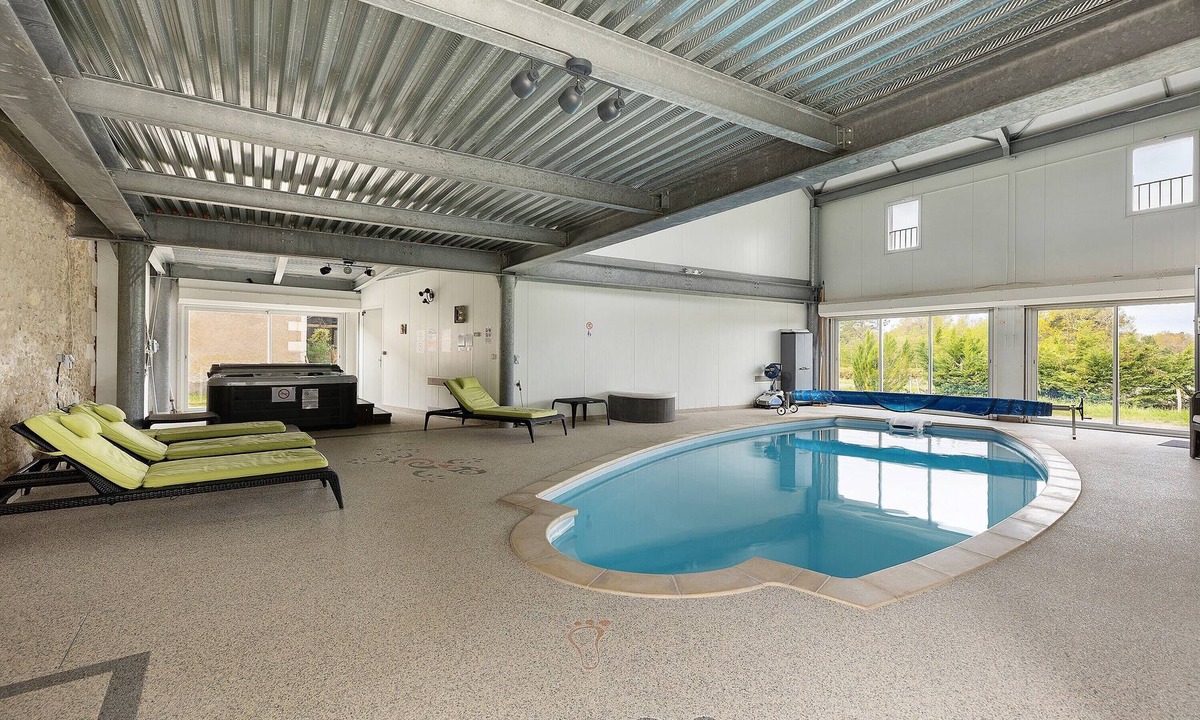 Saint-Georges-sur-Cher House | Le Pressoir Cottage for 8 – Le Petit Villeneuve