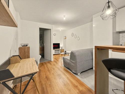 Valence Apartment | Le Refuge