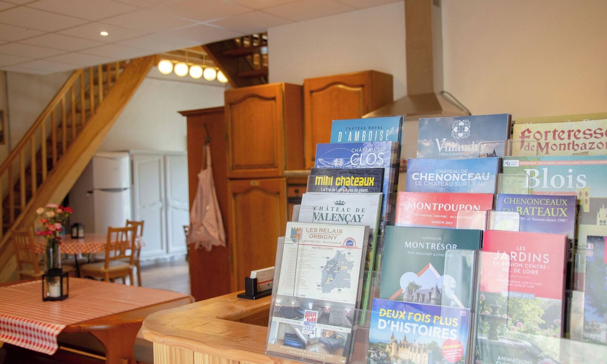 Orbigny Bed & Breakfast | Le Relais de Poste