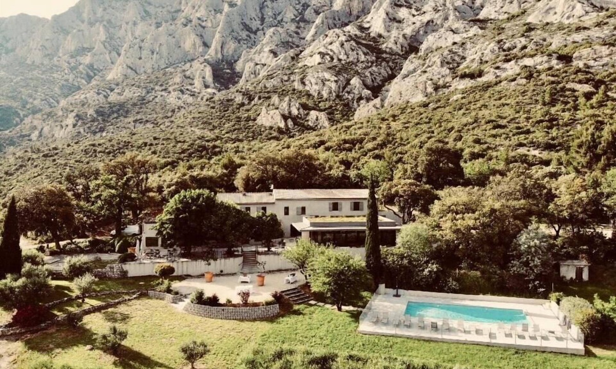 Puyloubier Hotel | Le Relais de Saint Ser