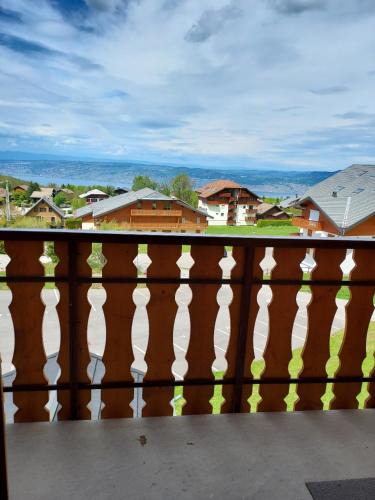 Thollon-les-Memises Apartment | Le Rhodo