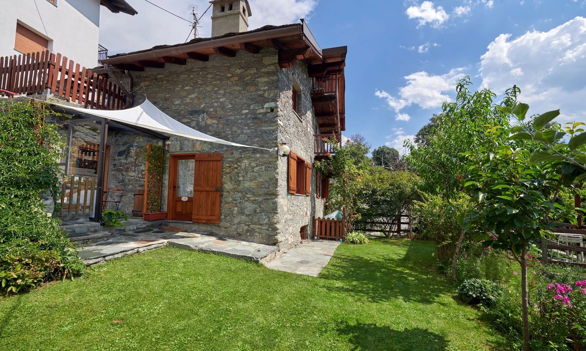 Saint-Vincent Bed & Breakfast | Le Rosier B&B e Appartamento