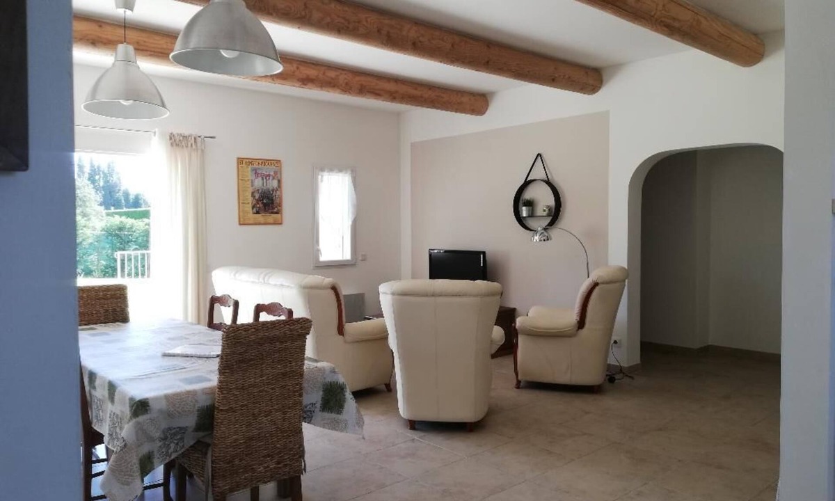 Plan-d'Orgon Villa | Le songe des Lavandes PMR swimming pool charging station Holiday villa in Provence