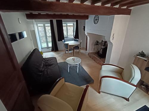 Pont-Audemer Apartment | Le studio Aristide