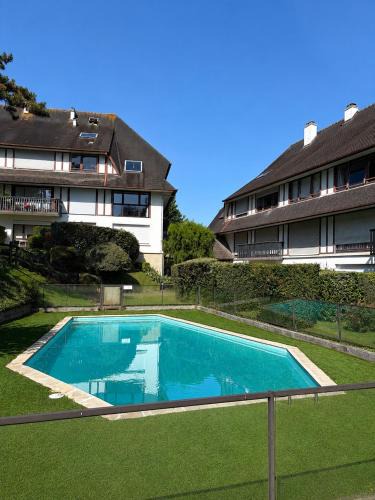 Benerville-sur-Mer Apartment | Le studio avec piscine et à 10 min de la plage