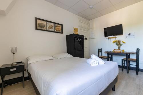 Seigy Apartment | Le Studio d'Isa