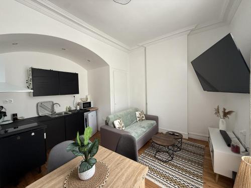 Ecommoy Apartment | Le Welcome Maison Reve Excellence