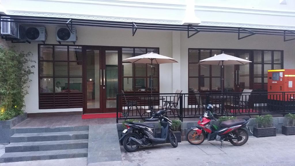 Makassar Hostel | Legenda Beril Hostel