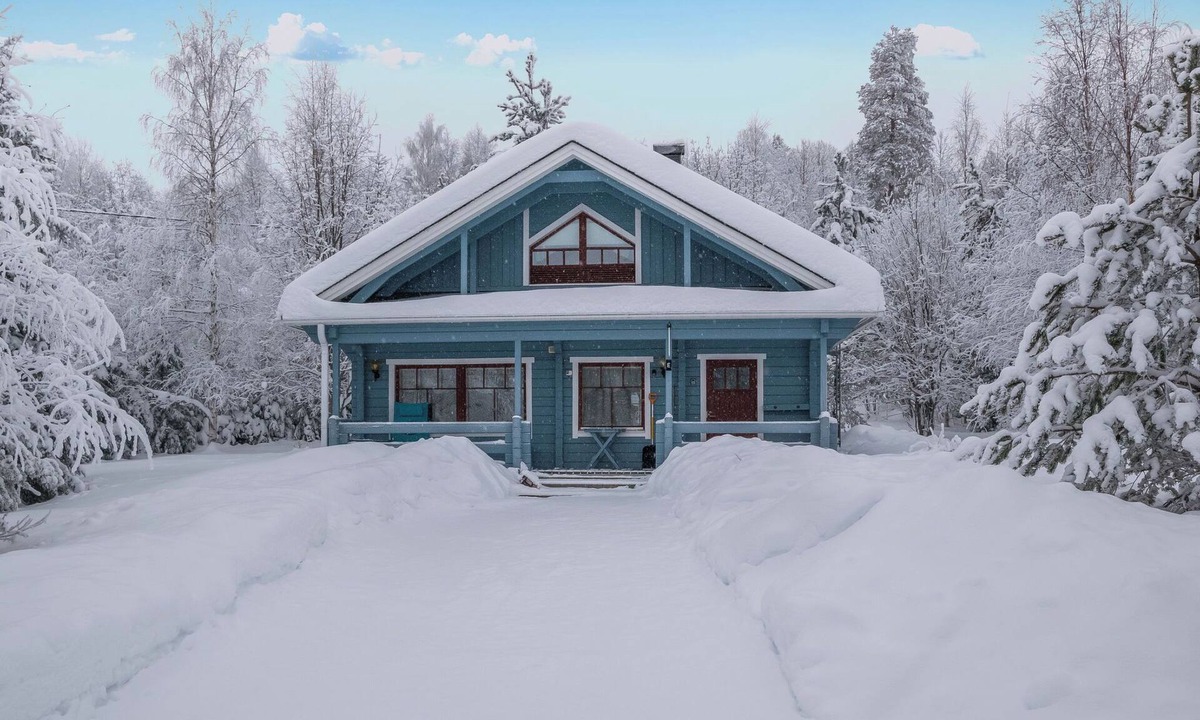 Tormanmaki House | Lehtotuvat e by Interhome