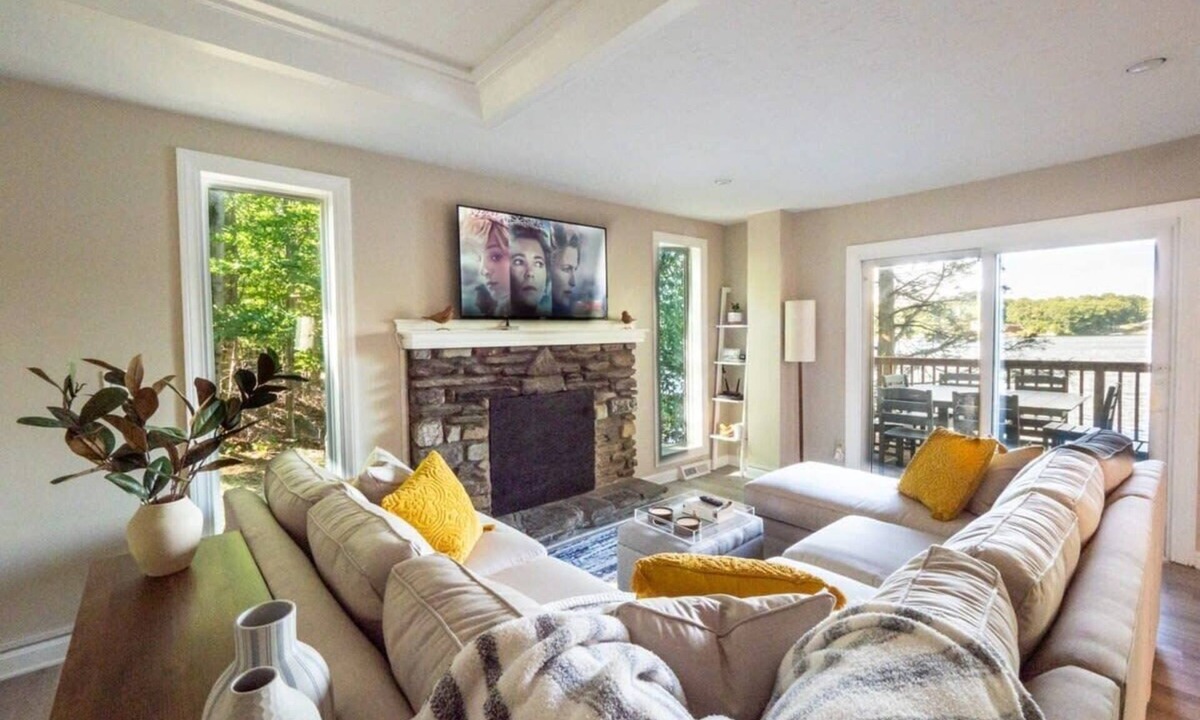 Leicester House | Leicester Lake Front Home, Come Relax!