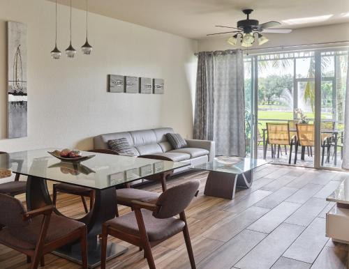 Naples Apartment | Lely Resort Naples Golf Villa, Free Golf, Heated Pool, Pickleball & Tennis