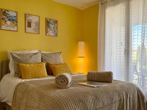 Port Cogolin Apartment | Lemon house location with view