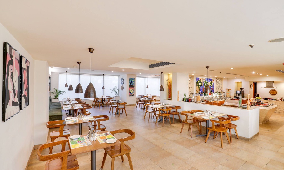 Industrial Area Phase I Hotel | Lemon Tree Hotel, Chandigarh