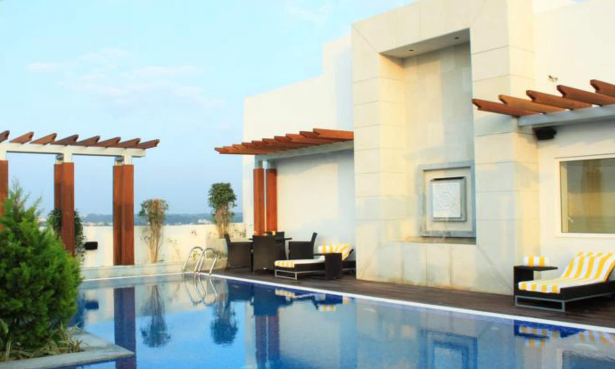 Financial District Hotel | Lemon Tree Hotel Gachibowli Hyderabad