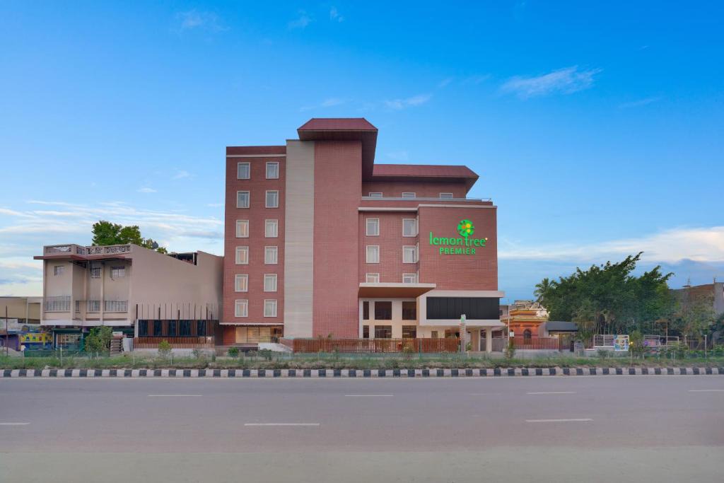 Biratnagar Hotel | Lemon Tree Premier, Biratnagar, Nepal