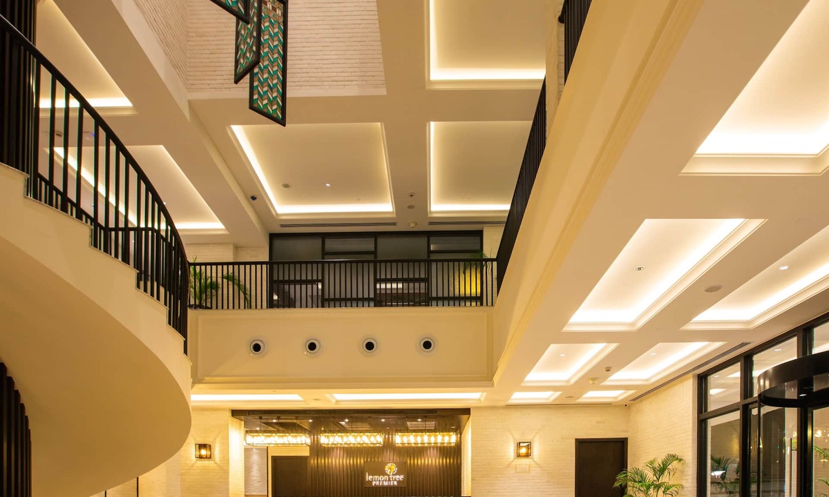 Central Pune Hotel | Lemon Tree Premier City Center Pune