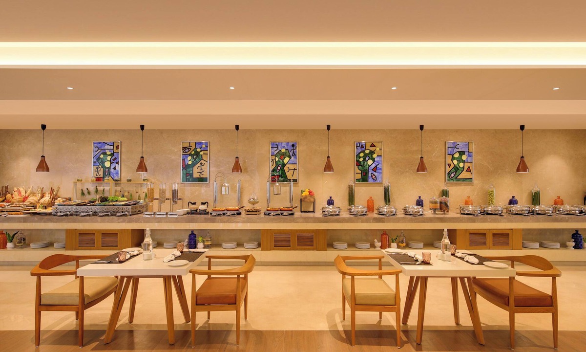 Gurugram Hotel | Lemon Tree Suites Gurugram