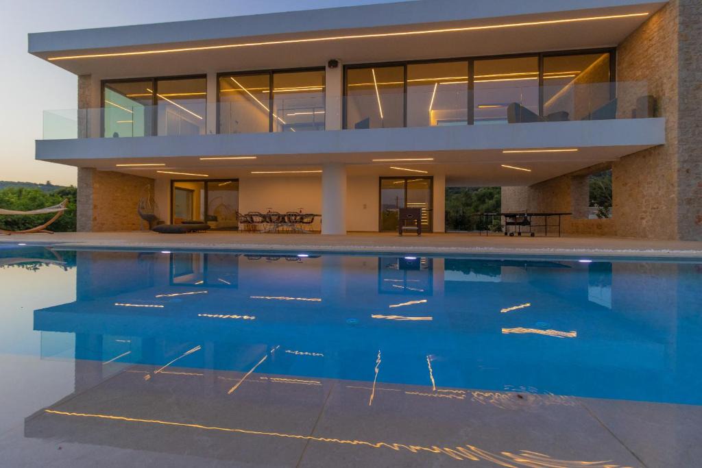 Pylos-Nestoras Villa | Lemon Tree Villa