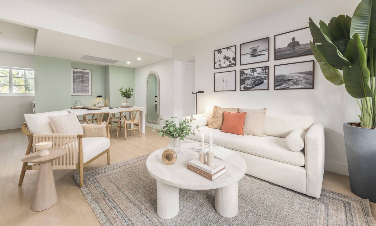 City Center Apartment | Lenox ID0022 - Two Bedroom Apartment, Sleeps 6