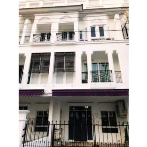 Phra Khanong House | Leon Sukhumvit 62