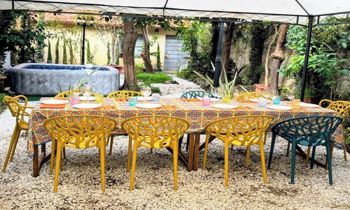 Pisa City Centre House | Leonardo House Pisa Garden Center Whirlpool Pool
