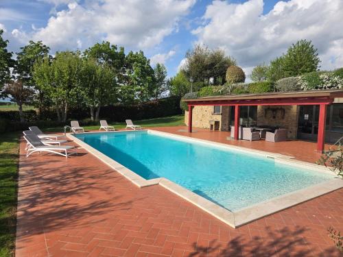 Puliciano Villa | Leopoldina L'Orto