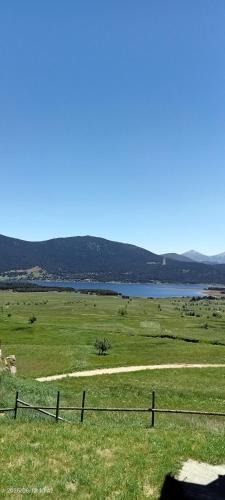 Les Angles Apartment | Les Angles, vue Lac et Montagnes