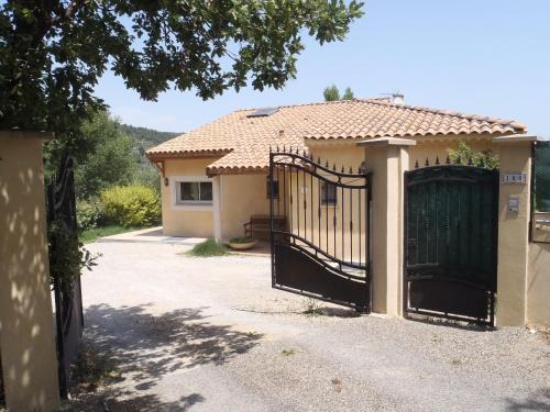 Manosque Apartment | Les Chèvrefeuilles