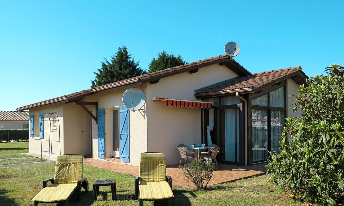 Hourtin House | Les Chênes by Interhome