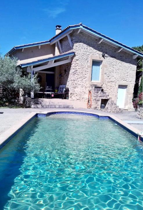 Peyrins House | LES CHAISES LONGUES