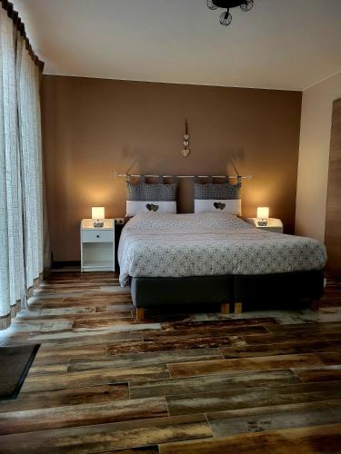Sainte-Ode Bed & Breakfast | Les chambres de la fontaine de brul