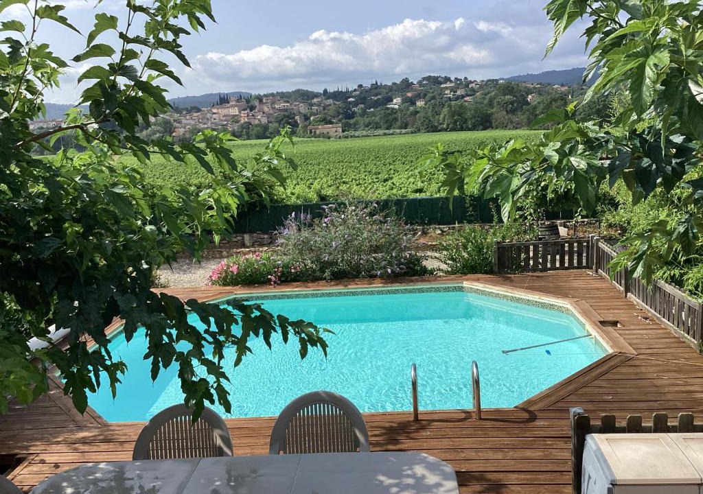 Carces Bed & Breakfast | Les Cigales