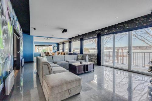 Saint-Romuald Apartment | Les Condos du fleuve - 4 Condos avec accès au fleuve