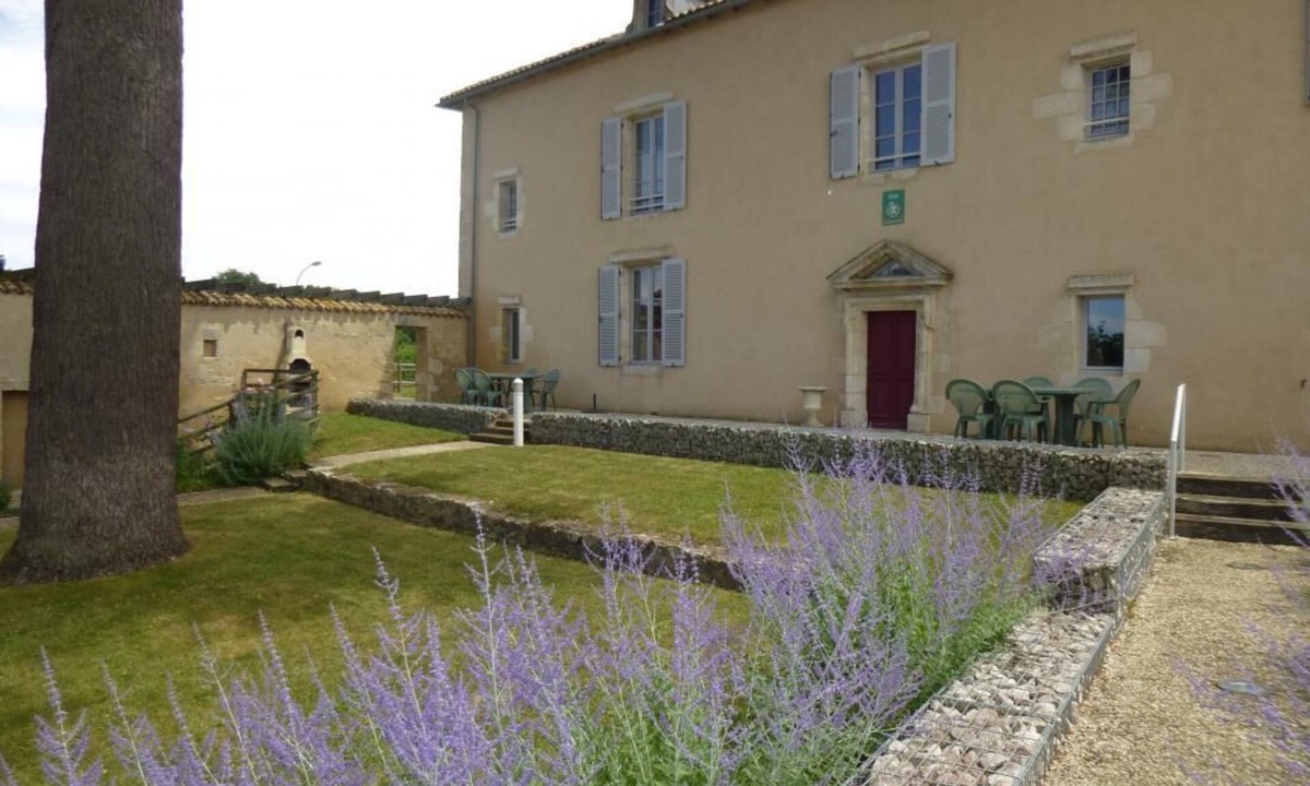 Lhommaize House | Les Coquelicots - Lhommaize