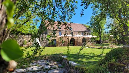Livernon Bed & Breakfast | Les Enclos Secrets