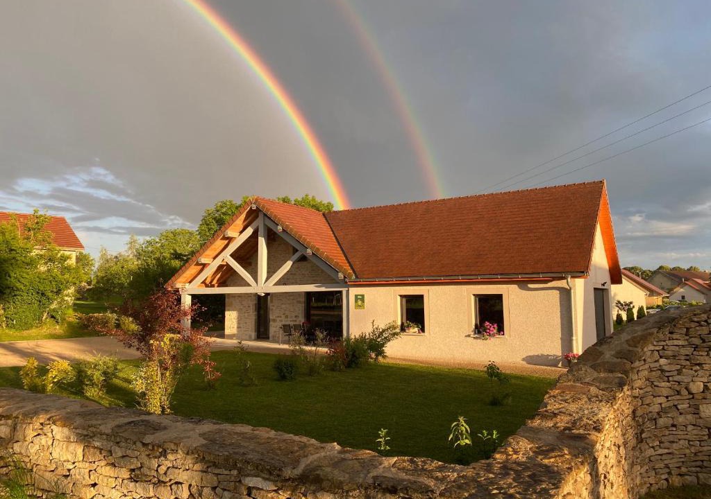 Granges-sur-Baume House | Les Gites des Hautes Roches
