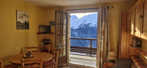 Villard-Reculas Apartment | Les Granges 13
