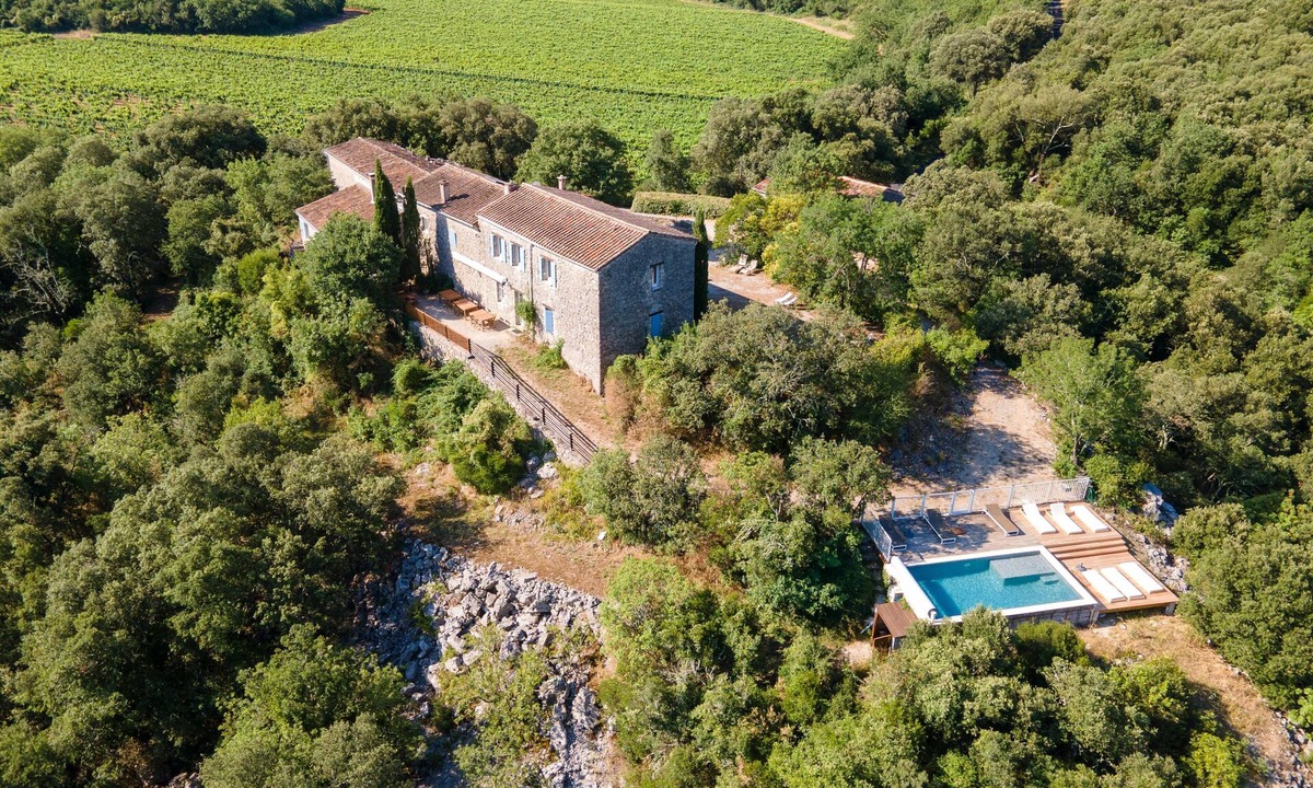Causse-de-la-Selle Apartment | Les Hauts d'Issensac: Cottage near St Guilhem le Désert with Pool and Private River Beaches