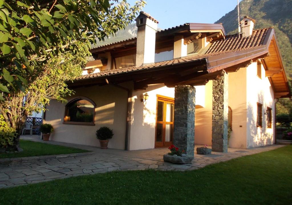 Cors Bed & Breakfast | Les Hirondelles