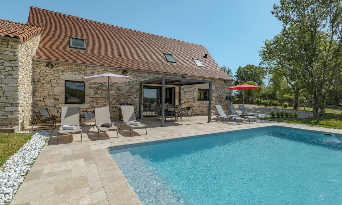 Montgesty Villa | Les Huttes