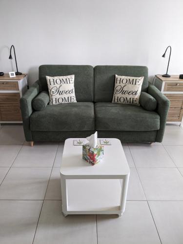La Roche-Posay Apartment | Les Jolis Nids - Studio Moineau