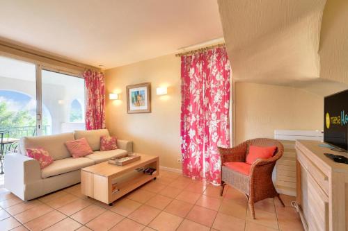 Les Restanques Villa | Les Maisons aux Restanques du Golfe de St Tropez - maeva Home - Maison duplex 8 personnes 3 chambres climatisée avec terrasse MAE-2842