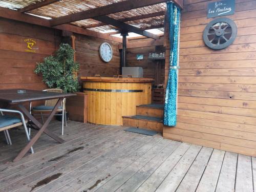Libramont-Chevigny House | Les MauLau'x