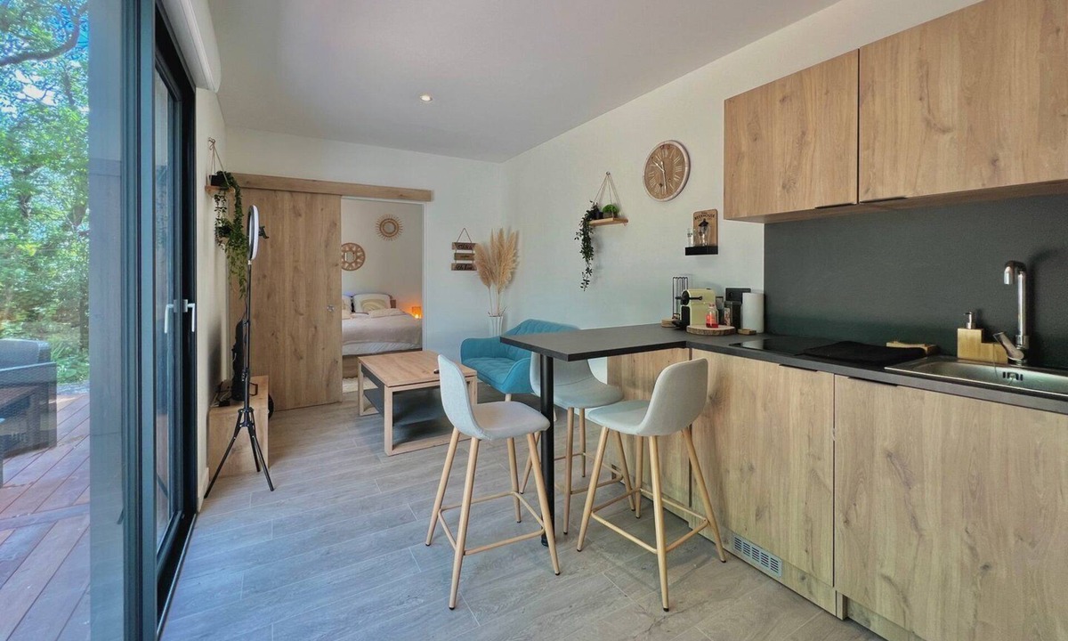 Domessargues House | L’Escapade Scandinave, Nature and Relaxation