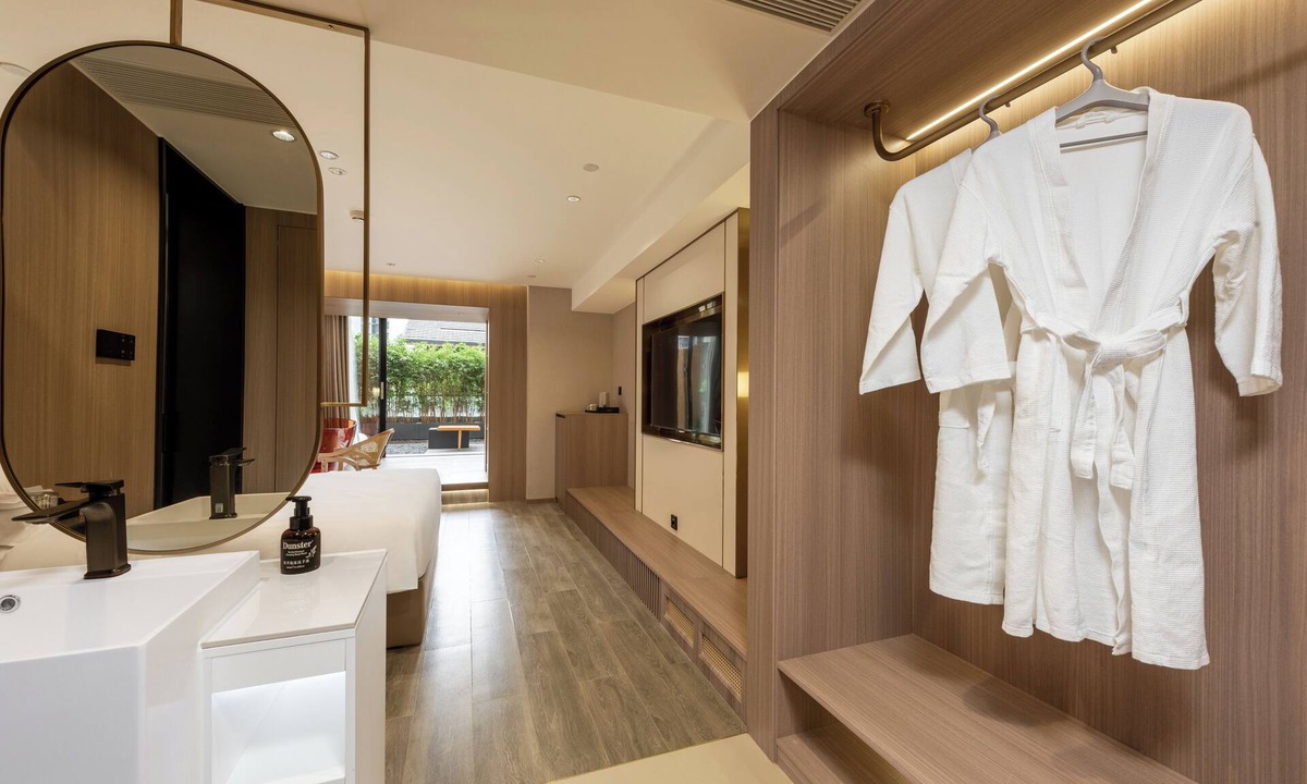 Shizhong District House | Leshan Manfu Hotel