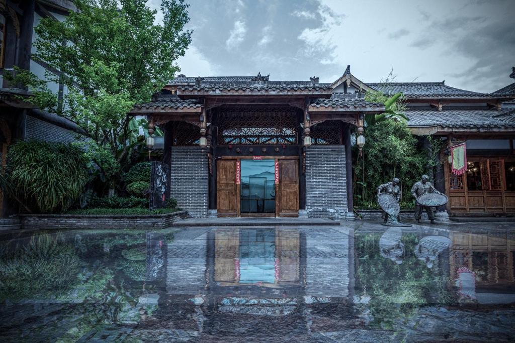Shizhong District Hotel | Leshan Meet the Yard
