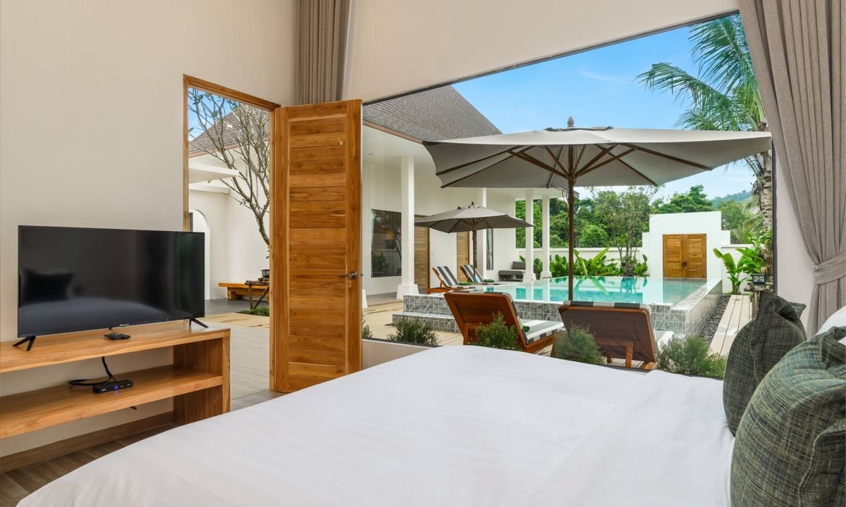 Si Sunthon Hotel | Lespalm Taraburi Pool Villa