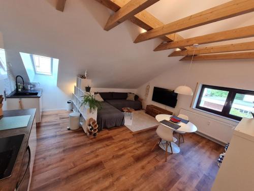 Neufahrn bei Freising Apartment | Let Your Soul Relax!