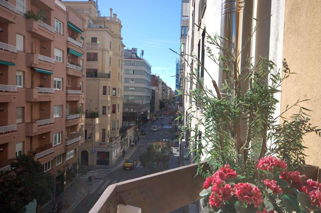 la Vila de Gracia Apartment | Lets Holidays Centric Apartment in Barcelona