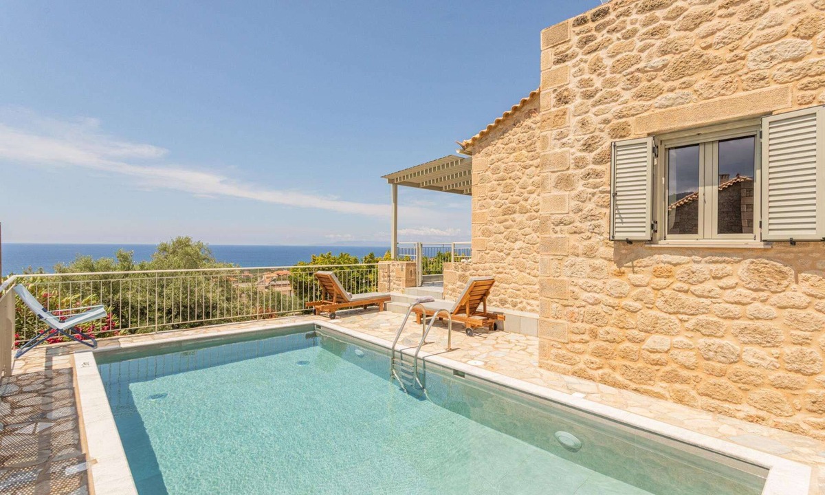 Riglia Villa | Levanda - Two Bedroom Villa, Sleeps 4